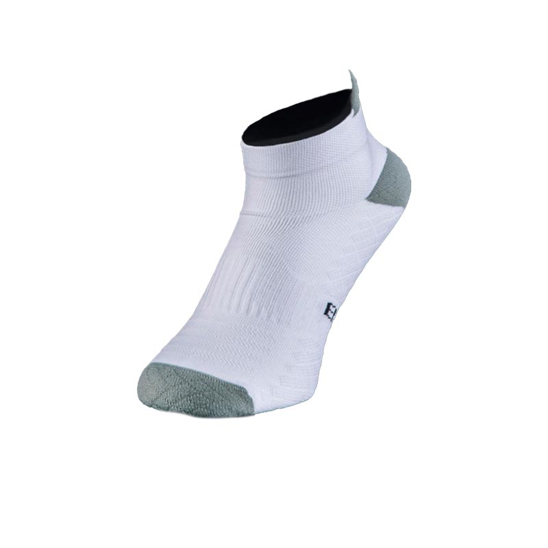 Chaussettes blanches basses sans fin