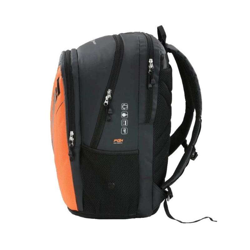 Bullpadel Rucksack Tello Chingotto BPM23007 Black Scheitelpunkt